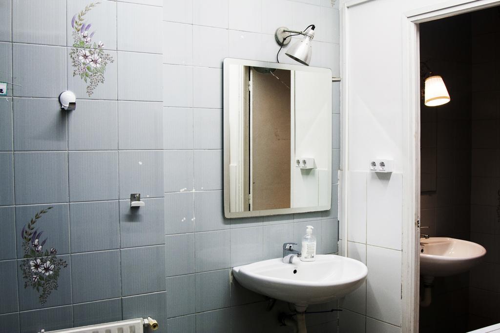 Art City Hostel Barcelona (Adults Only) Ngoại thất bức ảnh